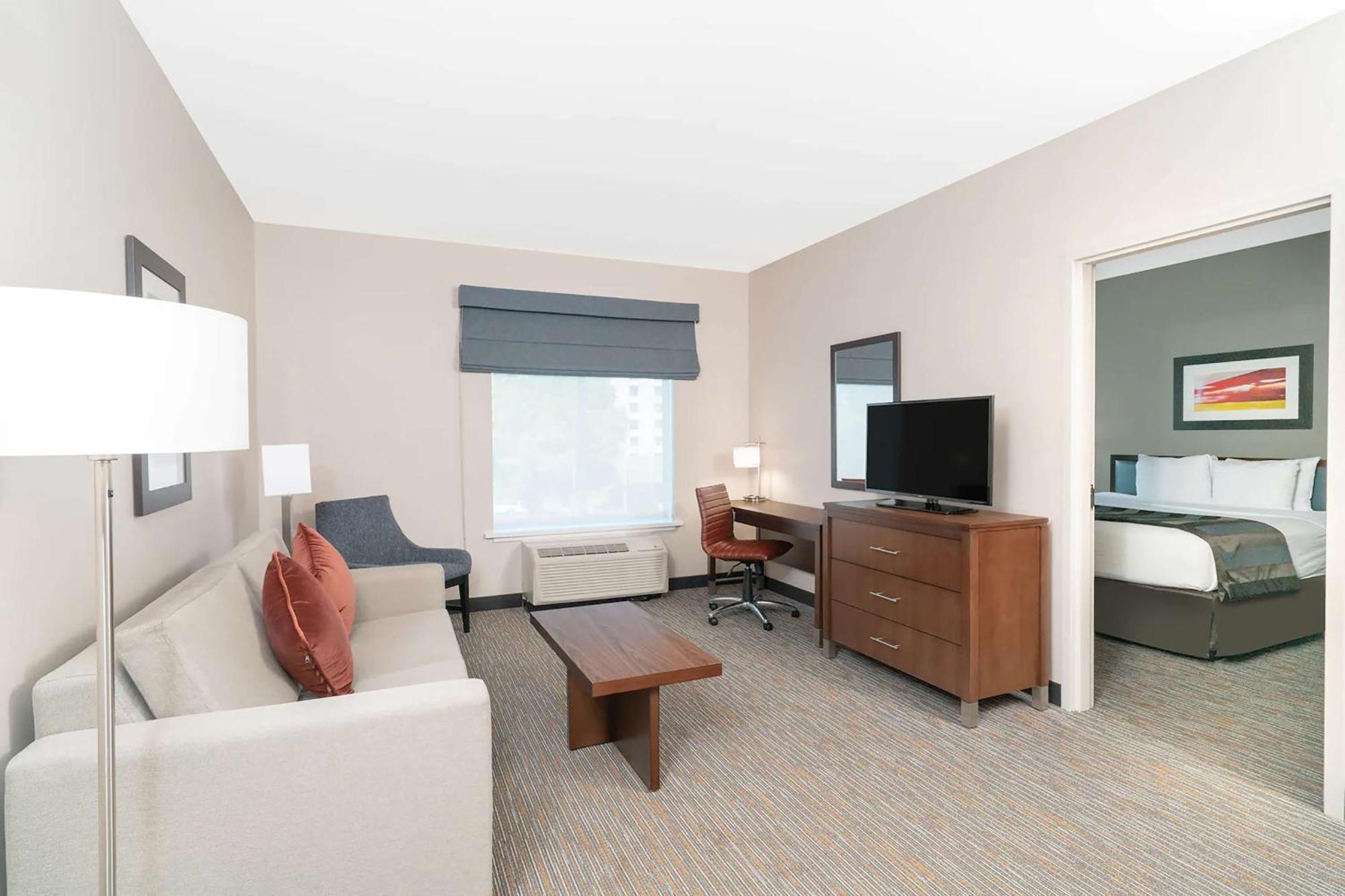 Hampton Inn By Hilton Nashville Airport Century Place Экстерьер фото